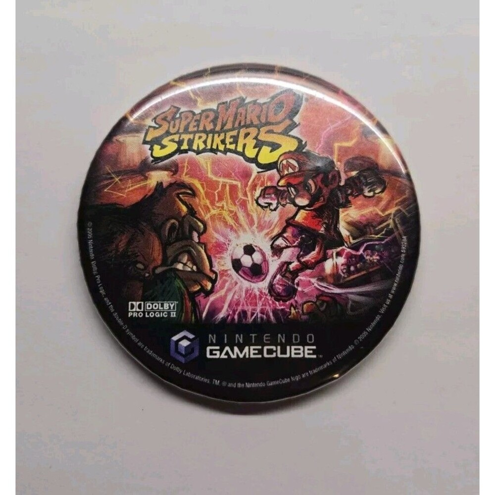 Super Mario Strikers Nintendo GameCube Promotional Button Pin Back Promo